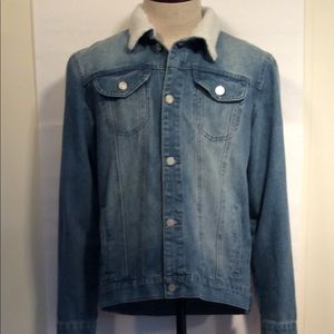 boohoo Mens Blue Denim Jean Jacket Whit Sherpa collar size medium